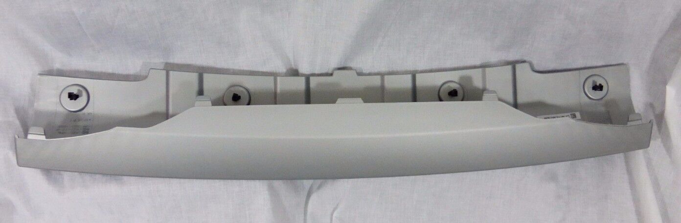 Land Rover OEM LR4 Discovery 4 White Techno Silver Front Bumper Trim 2014-2016