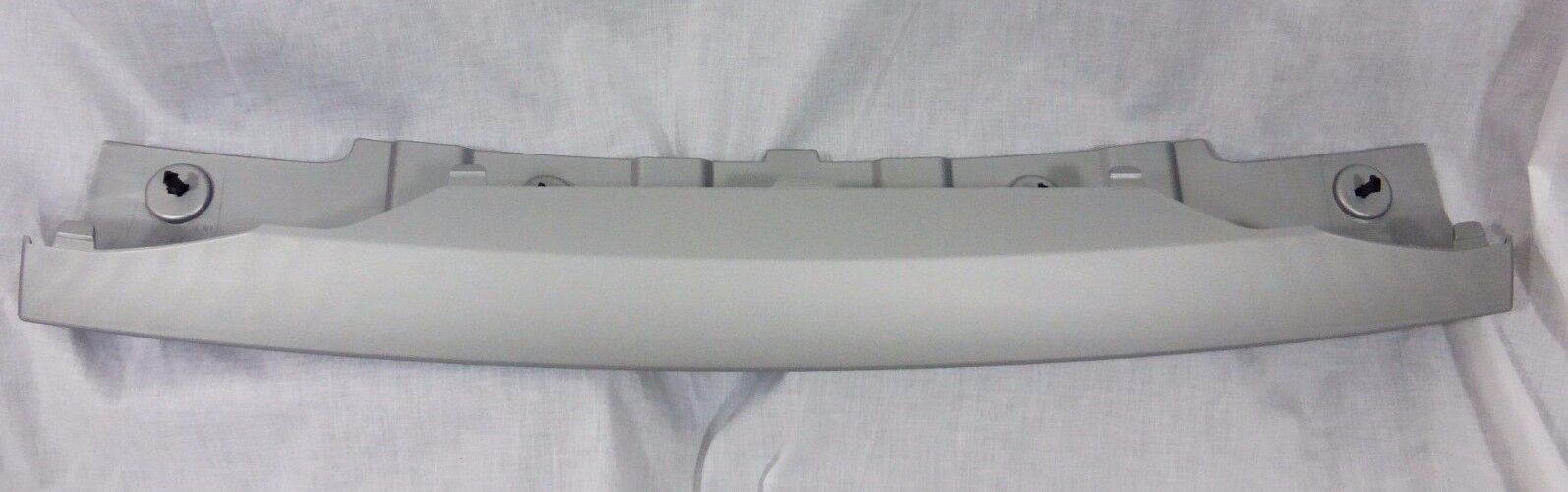 Land Rover OEM LR4 Discovery 4 White Techno Silver Front Bumper Trim 2014-2016