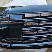 Why Is OEM Fitment Important for a Mercedes W222 Gloss Black Grille Retrofit?