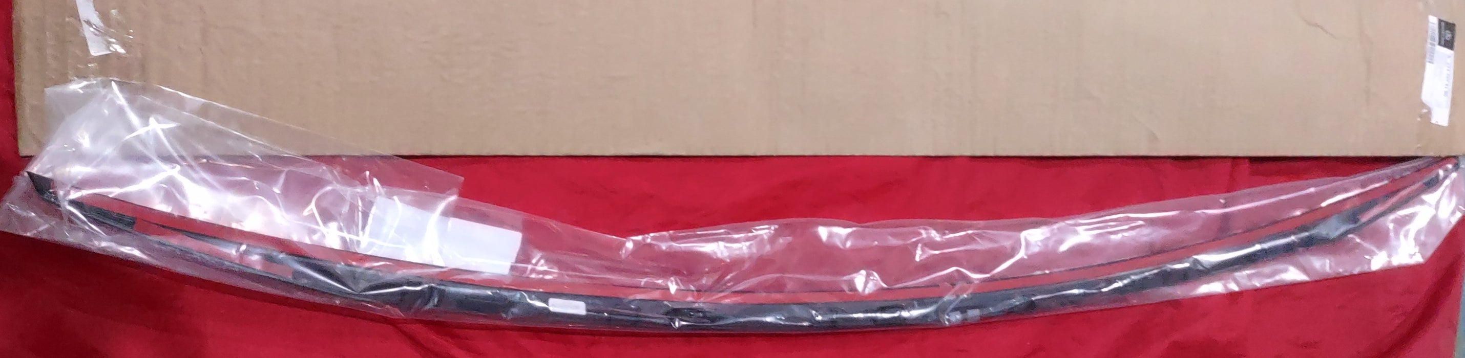 Mercedes-Benz OEM W213 E Class Sedan 2020-23 Night Package Black Trunk Trim New