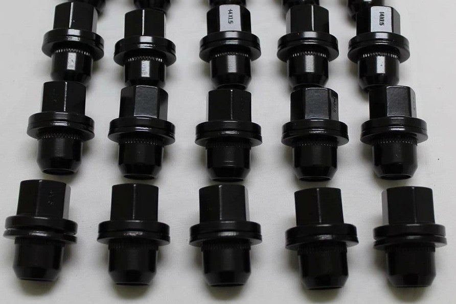 Land Rover OEM L663 Defender OCTA Nebula Gloss Black Lug Nuts Including Spare Lugs & Locking Lug Nut Set For Each