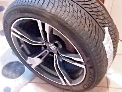 BMW OEM F90 M5 2018+ 705M 19" M Double Spoke Orbit Grey Wheels & Tires Michelin