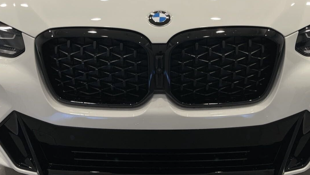BMW OEM 2022+ X4 G02 Front Gloss Black Shadow-line Grille Brand New