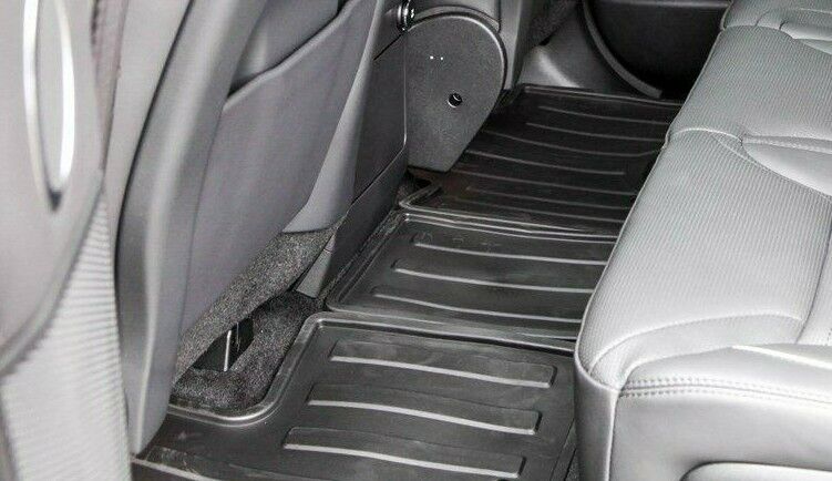 Land Rover OEM All New Discovery L462 2017+ Rubber Floor Mat Set Black Or Brown