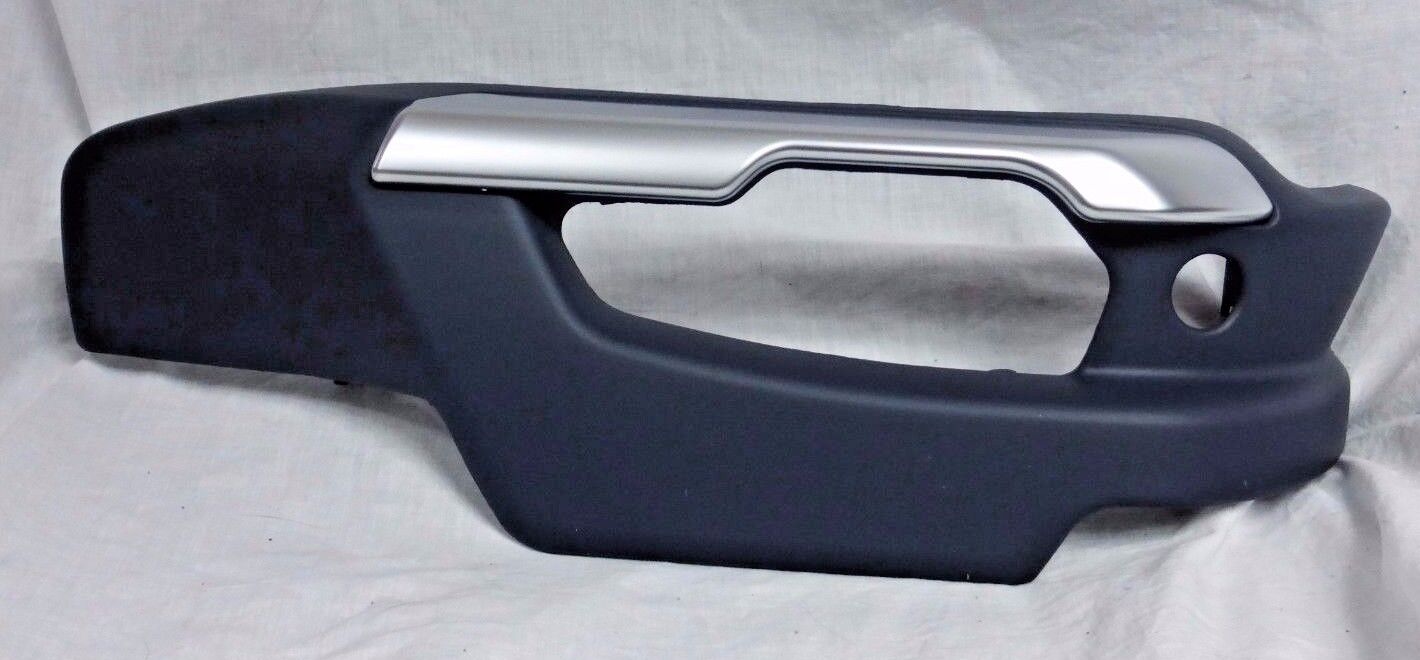 Land Rover Range Rover OEM 2003-2006 Navy Front Right Power Seat Valance Trim