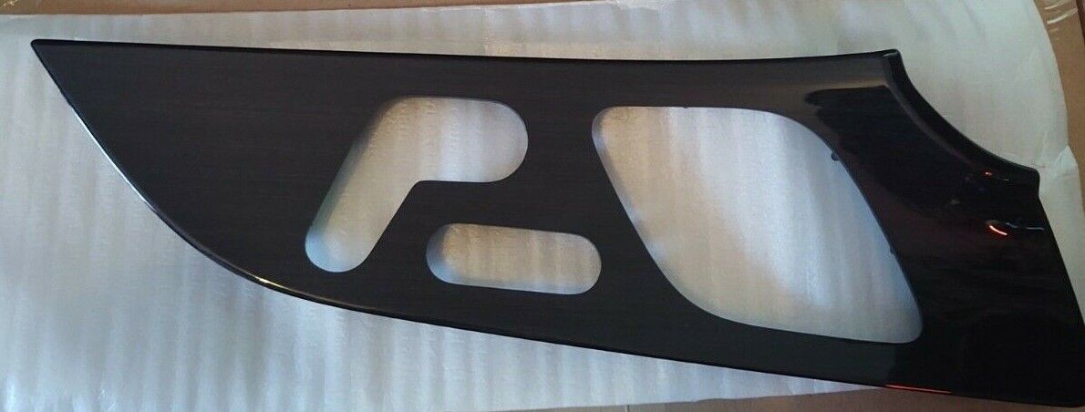 Mercedes-Benz OEM W167 GLE GLS Glossy Anthracite Lime Wood Right Front Door Trim
