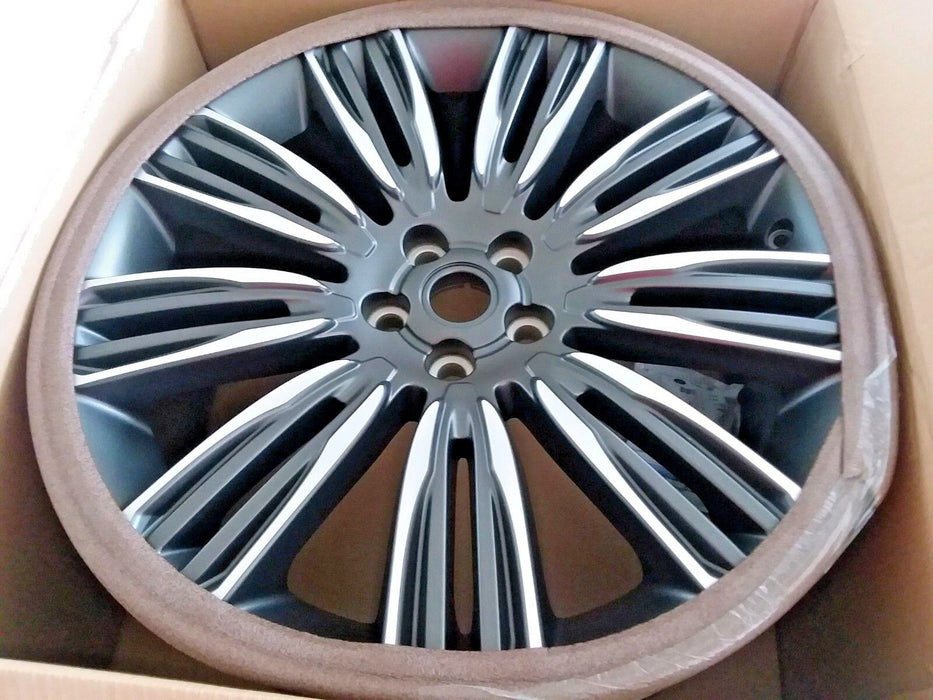 Range Rover L405 OEM 22" x 9.5" 9 Spoke Wheel Set Pincer Diamond TL Satin Silver