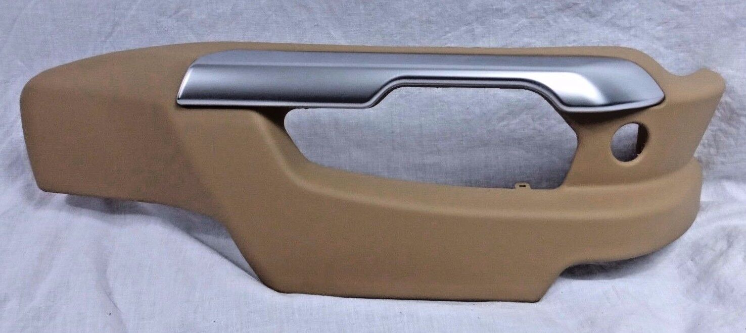 Range Rover OEM L322 2003-2006 Sand Front Right Power Seat Valance Trim NEW