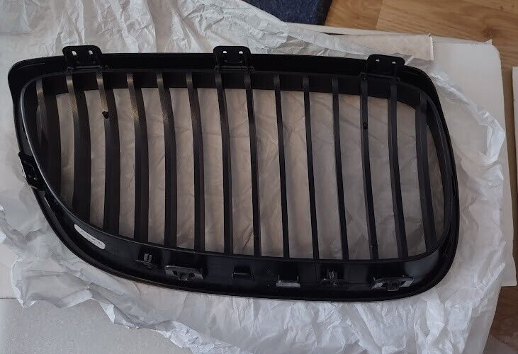 BMW OEM E90 M3 E92 E93 3 Series M Performance Black Grille Left Part 51712155451