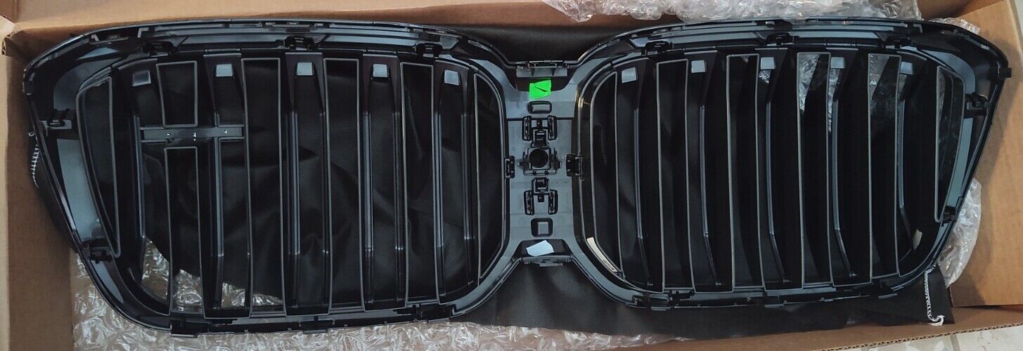BMW OEM 2022+ G02 LCI F98 LCI X4 M Competition Front Gloss Black Grille New