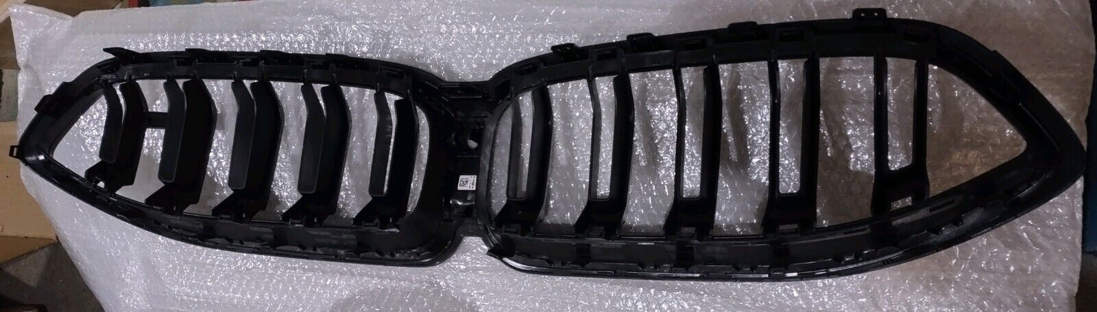 BMW OEM 2023+ Version G14 G15 G16 8 Series Gloss Black Front Grille M Sport New