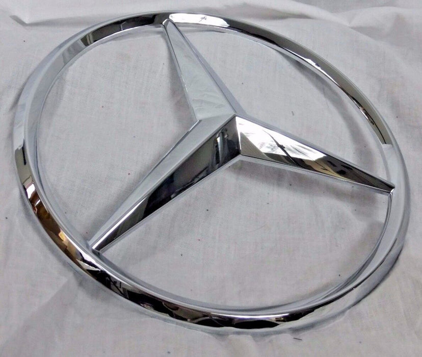 Mercedes-Benz OEM Genuine Grille Emblem Star Chrome Badge ML GL W164 Models NEW