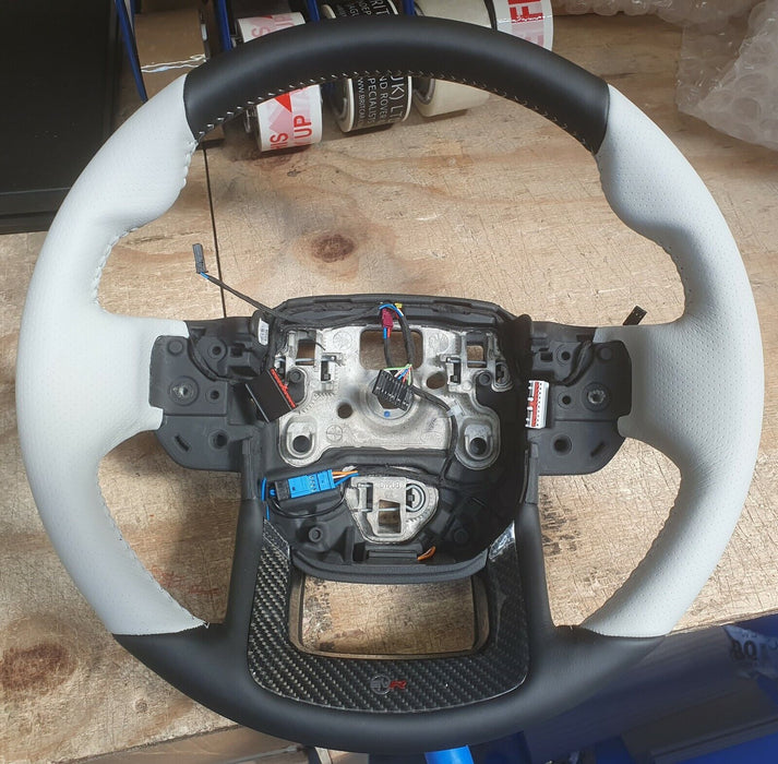 Range Rover Sport L494 SVR Cirrus Heated Steering Wheel With Carbon Fiber Trim