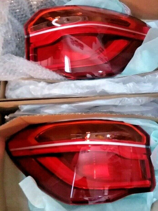 BMW F48 X1 2016+ OEM European Amber Outer Taillight Pair For Non LED Content NEW