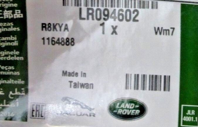 Land Rover OEM Range Rover Velar L560 R Dynamic Fender Badge Emblem Pair New