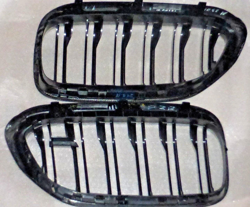 BMW OEM F90 M5 2018+ Carbon Fiber Black Grille Pair Also Fits G30 G31 Brand New