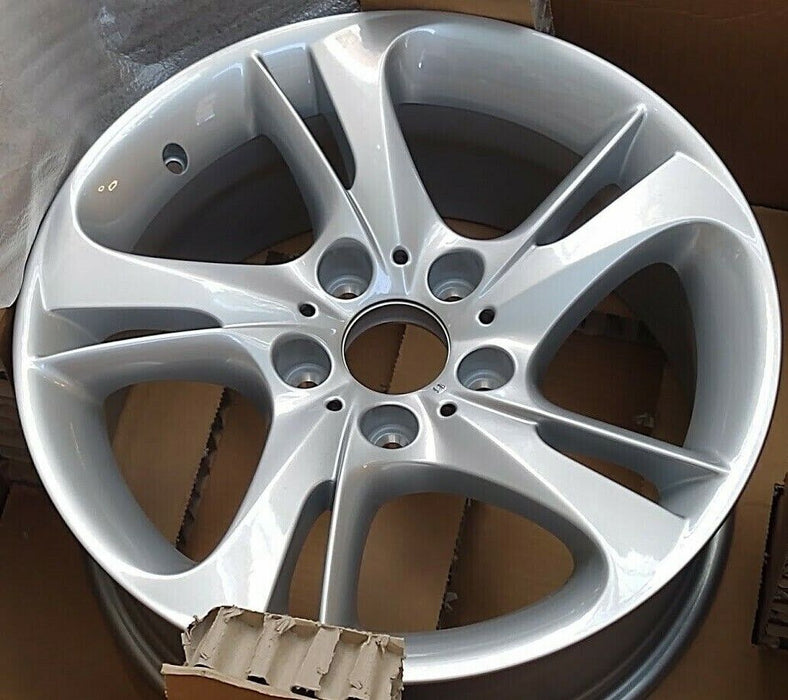 BMW OEM E89 Z4 Roadster 17"x 8" LA Wheel Turbine Spoke 292 Wheel Brand New