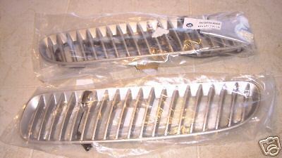 BMW E53 X5 2004-2006 Genuine OEM Titanium Silver Grille Inlet Pair for Hood NEW