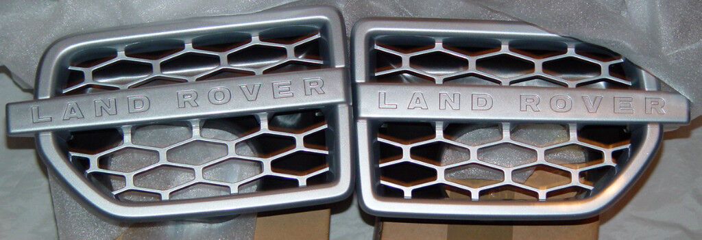 Land Rover OEM LR4 Discovery 4 2010-16 Zermatt Silver Fender Side Vent Pair New